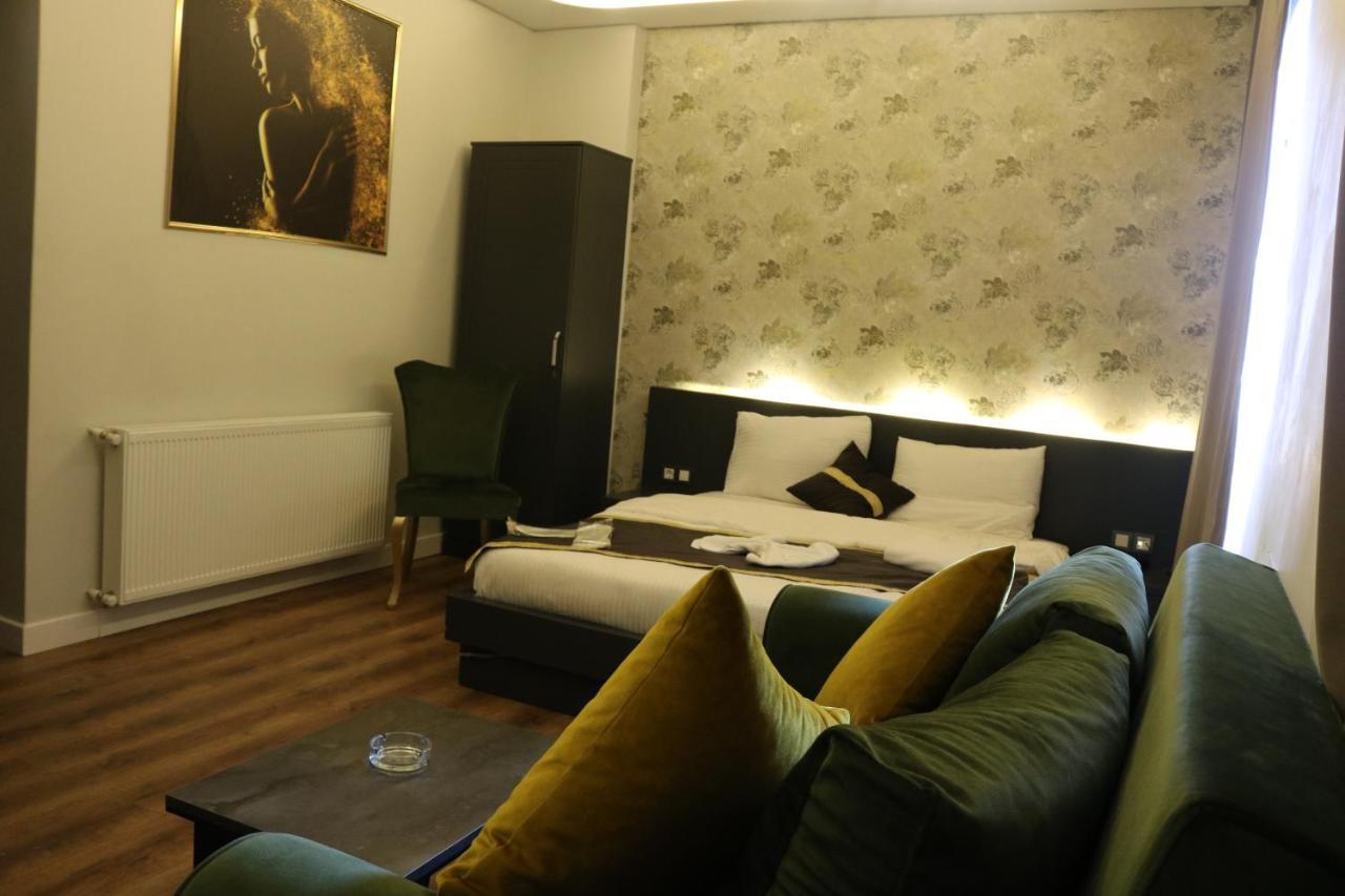 Ortek Hotel Taksim Истанбул Екстериор снимка
