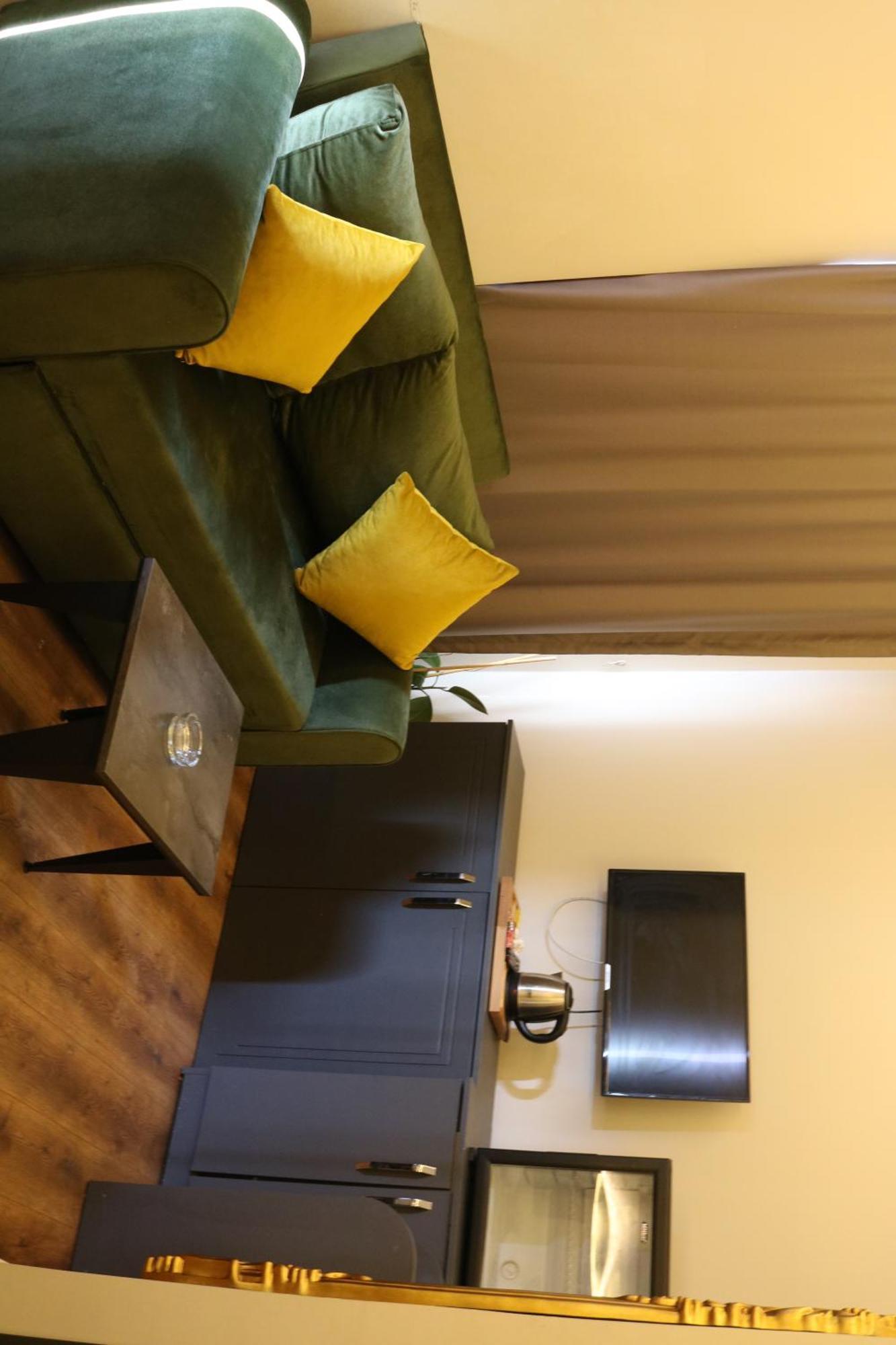 Ortek Hotel Taksim Истанбул Екстериор снимка